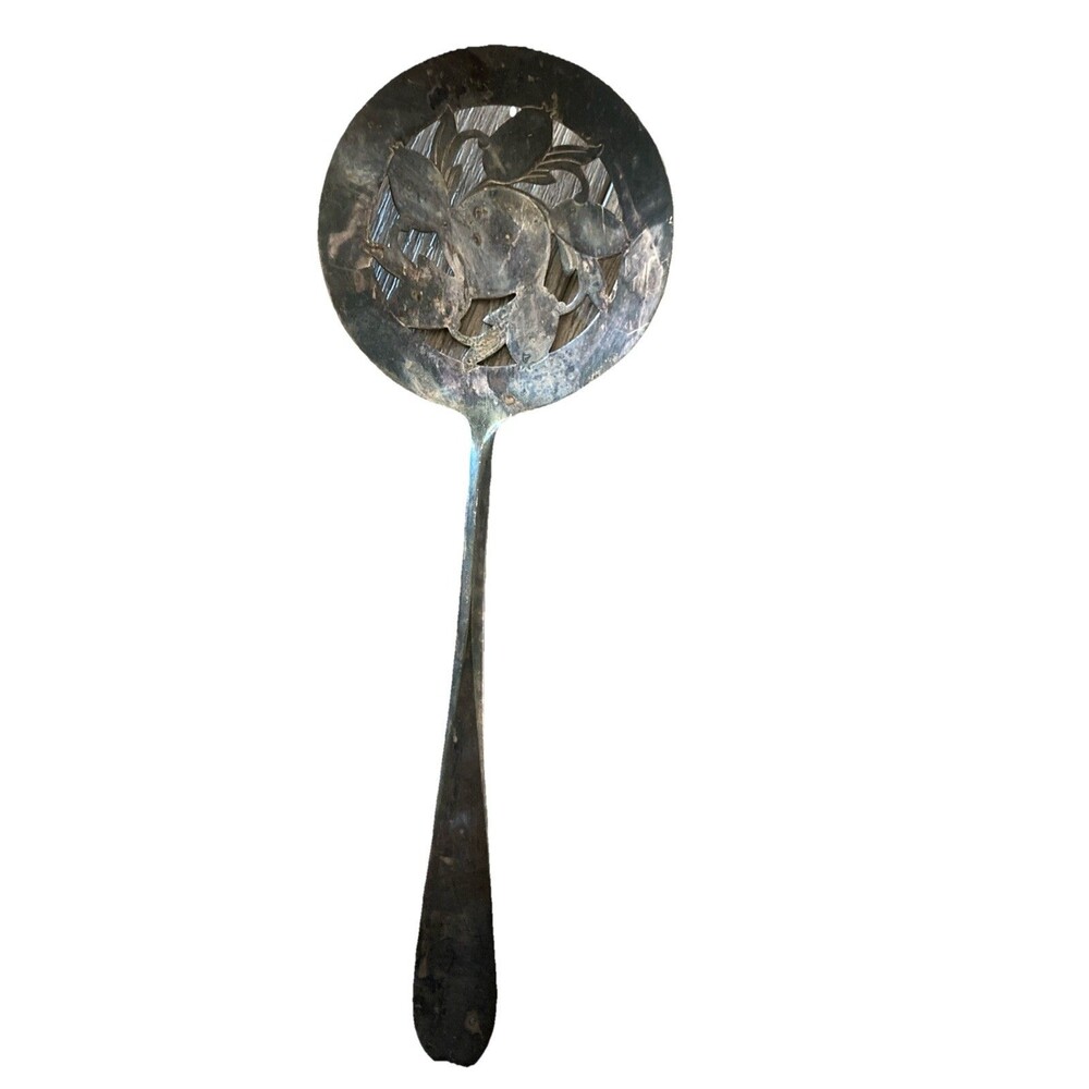 INTERNATIONAL SILVER Silverplate~Elegant Slotted 6" Serving Spoon~Vintage